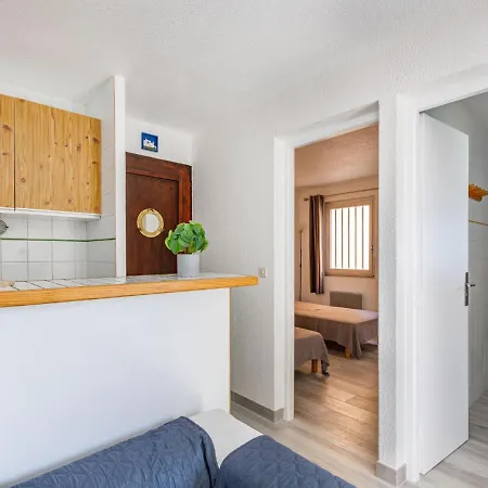Les Maisons De L'ocean-7 By Interhome *